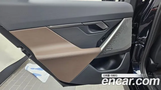 BMW 5-Series — Фото автомобиля 22
