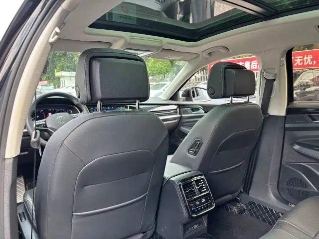 Volkswagen Passat — Фото автомобиля 22