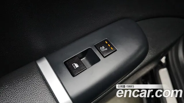 Hyundai Grandeur Grandeur (GN7) 3.5 Бензин 2WD — Фото автомобиля 18