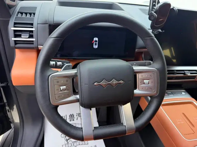 BYD FangChengBao Titanium 7 — Фото автомобиля 12