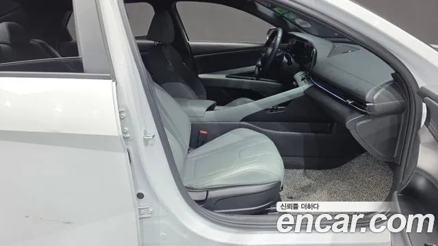 Hyundai Avante CN7 — Фото автомобиля 11