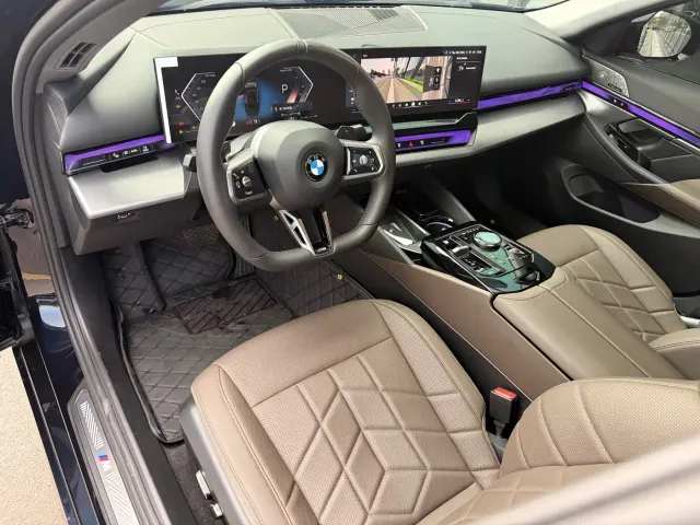BMW 5 Series — Фото автомобиля 6