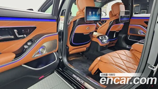 Mercedes-Benz S-Class — Фото автомобиля 20