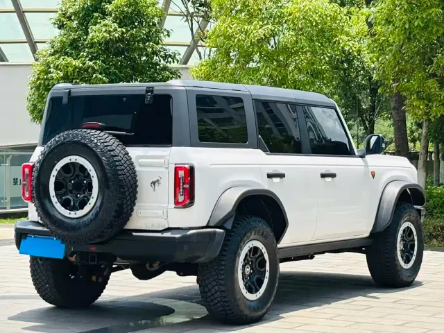 Ford Bronco — Фото автомобиля 7