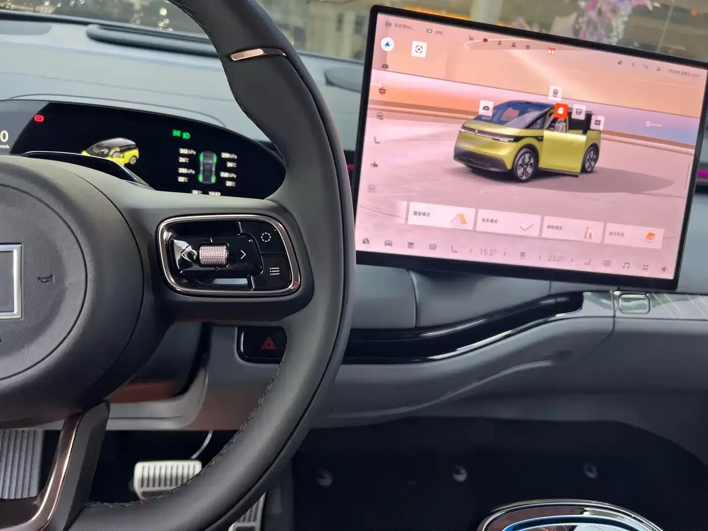 ZEEKR Zeekr MIX 2025 Smart Driving Edition — Фото автомобиля 15