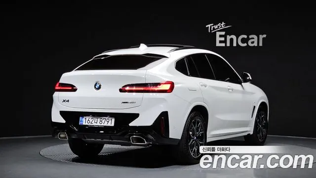 Фотография автомобиля — BMW X4 G02