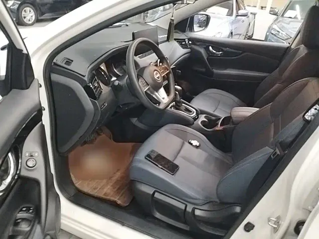 Nissan Qashqai — Фото автомобиля 15