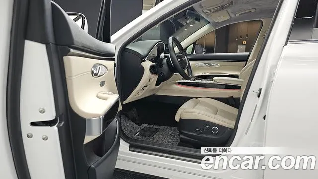 Genesis GV70 2.5T Бензин 2WD — Фото автомобиля 10
