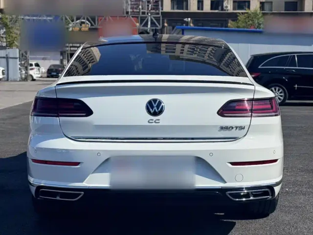 Volkswagen CC — Фото автомобиля 12