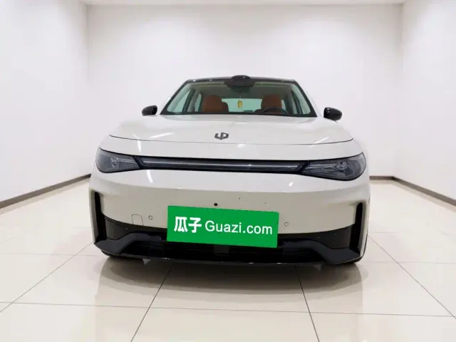 Leapmotor C10 — Фото автомобиля 2