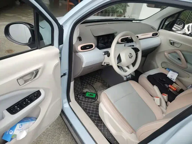 Leapmotor T03 — Фото автомобиля 15