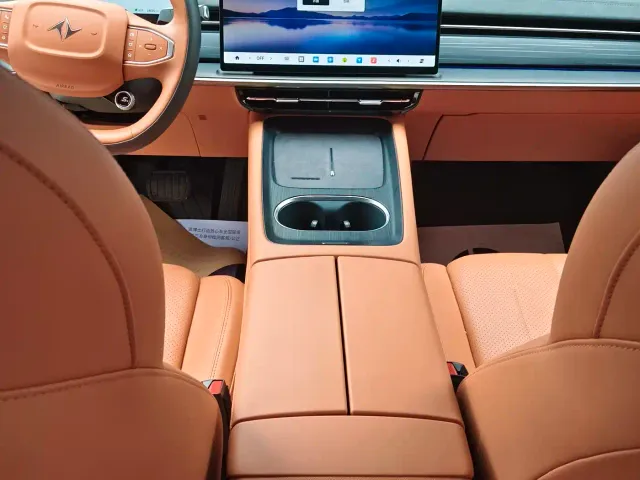 Dongfeng eπ 007 — Фото автомобиля 5