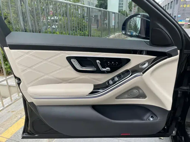 Mercedes-Benz Maybach S-Class — Фото автомобиля 10