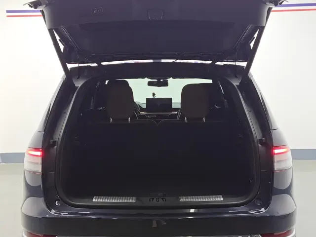 Lincoln Aviator — Фото автомобиля 28