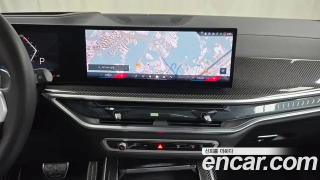 BMW X7 — Фото автомобиля 14