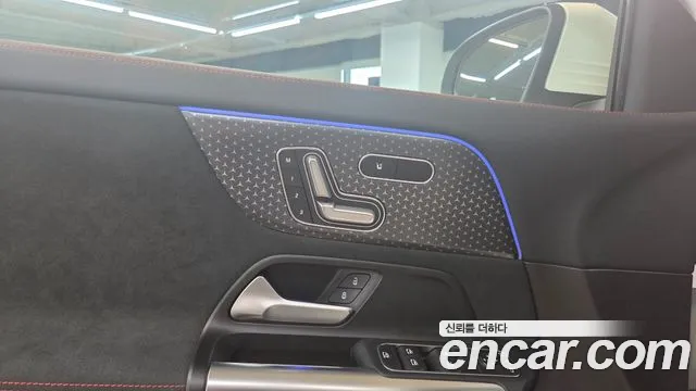Mercedes-Benz EQA — Фото автомобиля 15