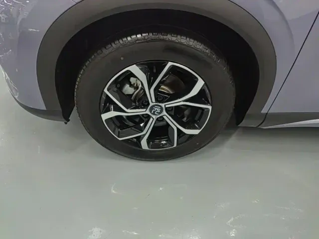 BYD Yuan PLUS — Фото автомобиля 24
