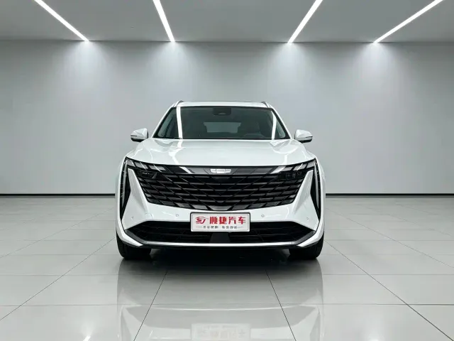 Geely Boyue L — Фото автомобиля 2