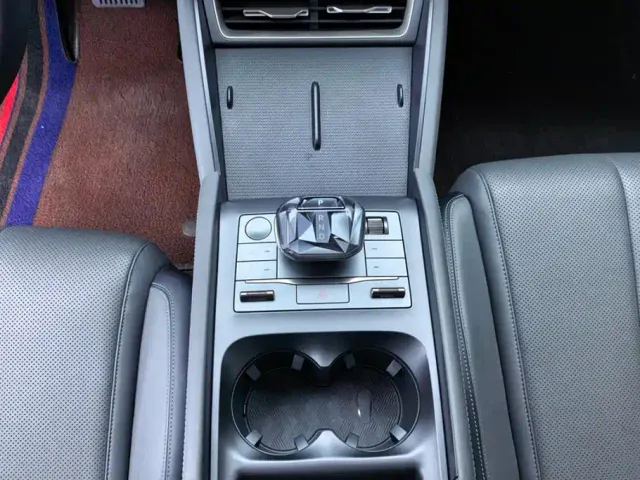 BYD Qin L — Фото автомобиля 16