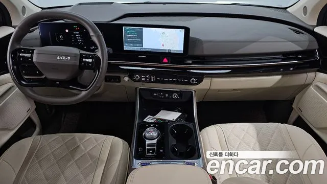Kia Carnival Generation 4 — Фото автомобиля 7