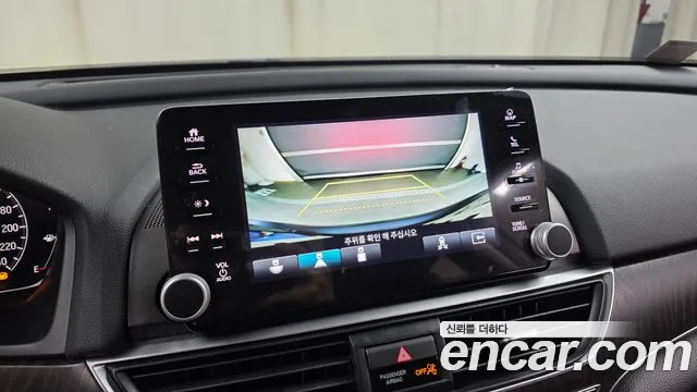 Honda Accord Accord 10 поколение 1.5 Turbo — Фото автомобиля 15