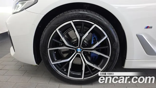 BMW 5 Series G30 — Фото автомобиля 5