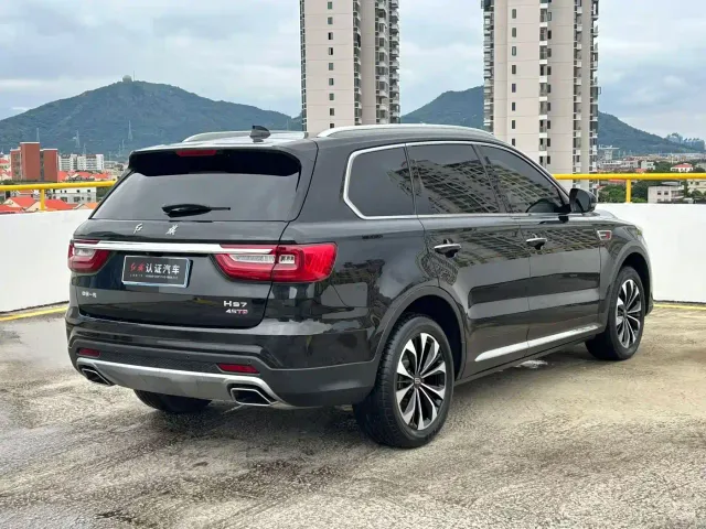 Hongqi HS7 — Фото автомобиля 9