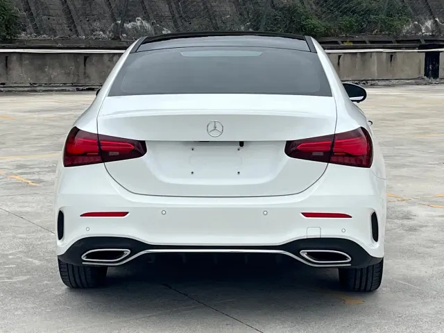 Mercedes-Benz A-Class — Фото автомобиля 3