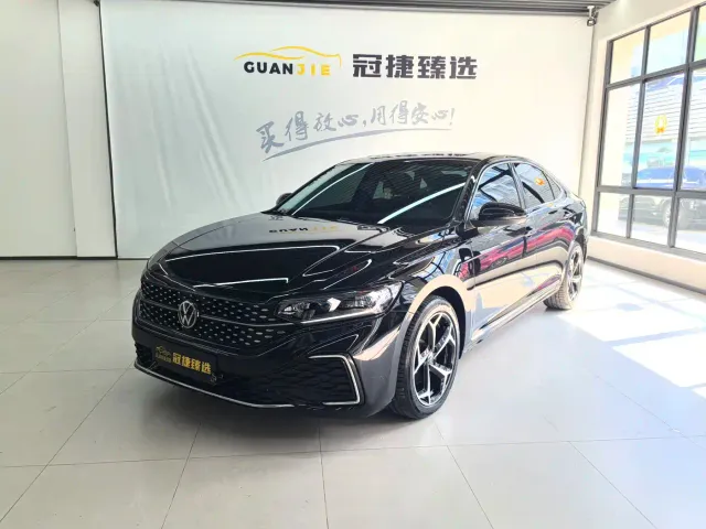 Фотография автомобиля — Volkswagen Passat