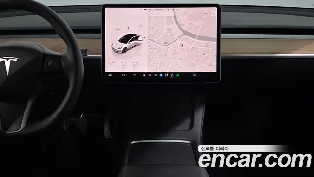 Tesla Model 3 — Фото автомобиля 19