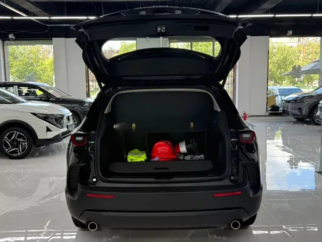 Mazda CX-50 Xingye — Фото автомобиля 24