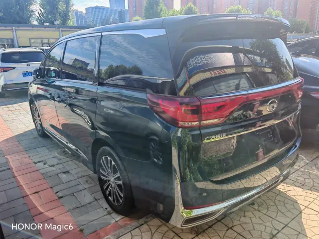 GAC Trumpchi M8 — Фото автомобиля 3