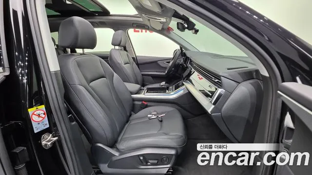 Audi Q7 45 TDI quattro — Фото автомобиля 10