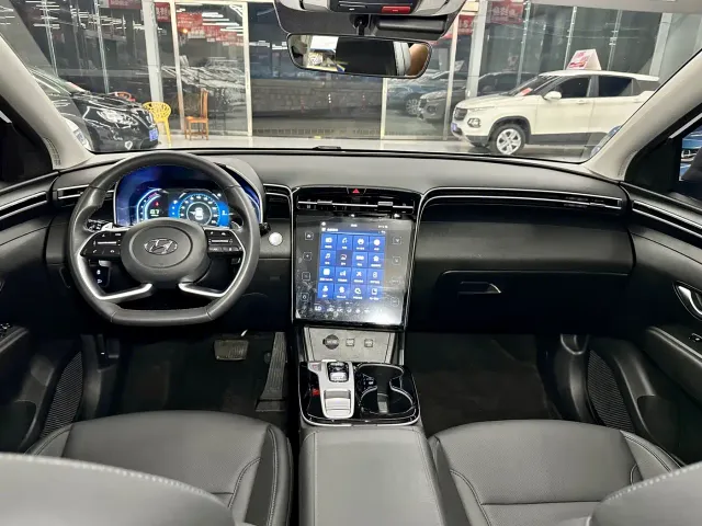 Hyundai Tucson — Фото автомобиля 7