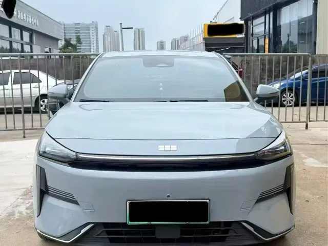 Geely Galaxy L6 — Фото автомобиля 2