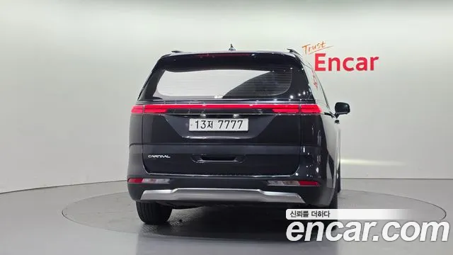 Kia Canival Carnival 4 поколение Бензин 9 мест Signature — Фото автомобиля 4