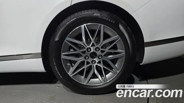 Genesis G80 RG3 — Фото автомобиля 5