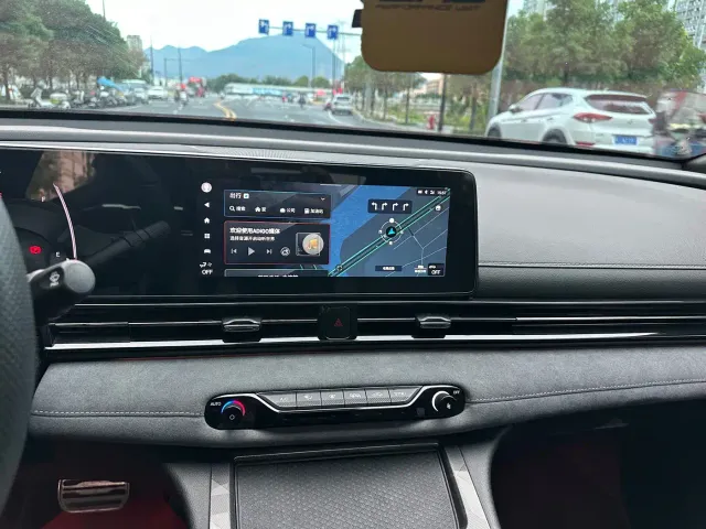 GAC Trumpchi Emkoo — Фото автомобиля 13