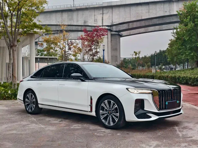 Hongqi H9 — Фото автомобиля 3