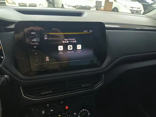 Volkswagen Tharu — Фото автомобиля 12