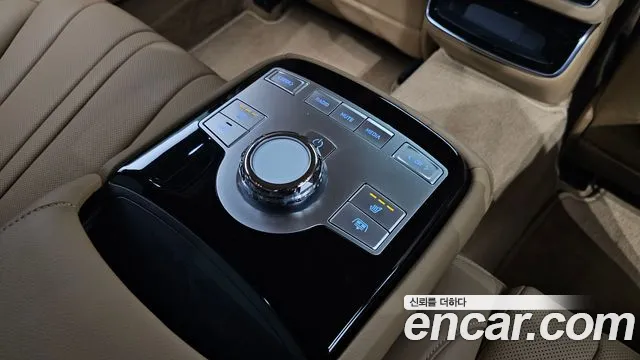 Genesis G80 Бензин 2.5 турбо 2WD — Фото автомобиля 15