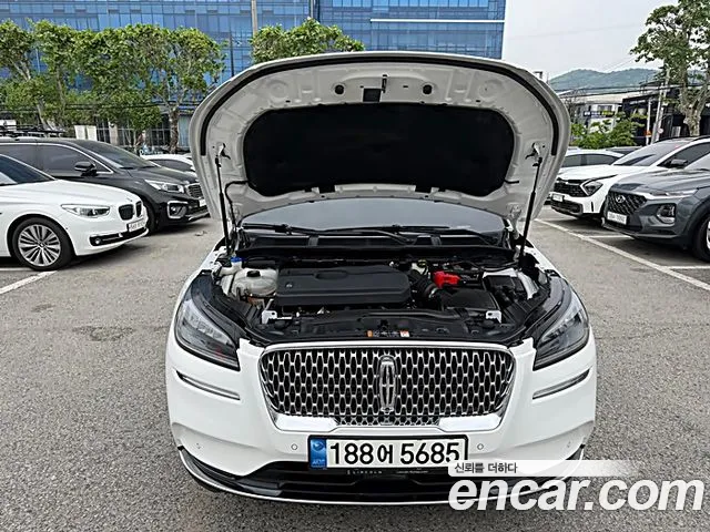 Lincoln Corsair Corsair 2.0 Reserve AWD — Фото автомобиля 6