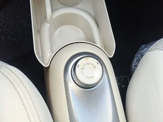 Wuling Hongguang Mini EV — Фото автомобиля 13