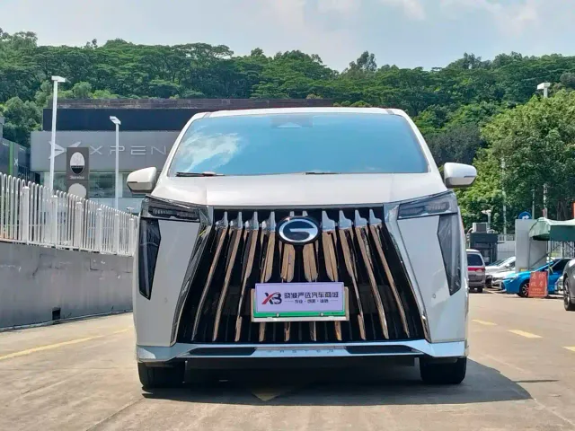 GAC Trumpchi Xiangwang M8 — Фото автомобиля 2