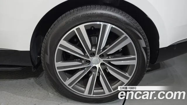 Land Rover Range Rover — Фото автомобиля 20