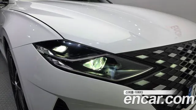 Hyundai Grandeur New — Фото автомобиля 7