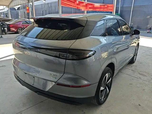 BYD Sealion 06 — Фото автомобиля 6