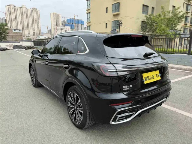 Hongqi HS5 — Фото автомобиля 18