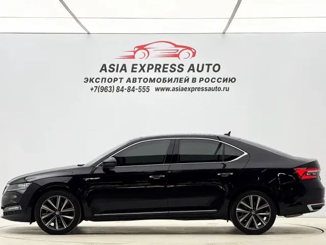 Skoda Superb — Фото автомобиля 7