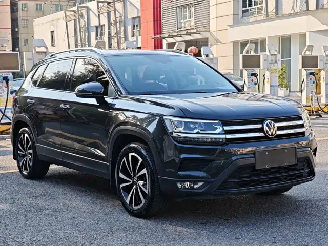 Volkswagen Tharu — Фото автомобиля 3